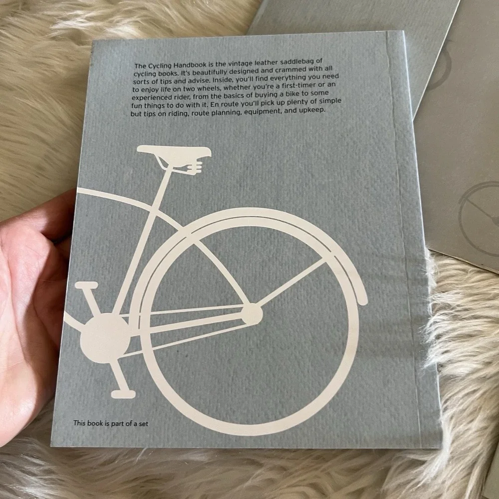The Cycling Handbook and Journal: My Life on Two Wheels Parragon Books Journal